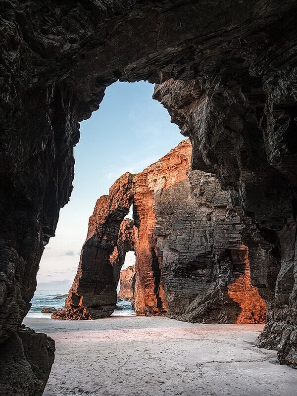 Praia das Catedrais beach