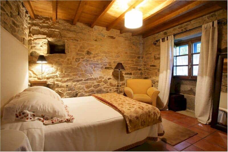 camino de santiago accommodation map