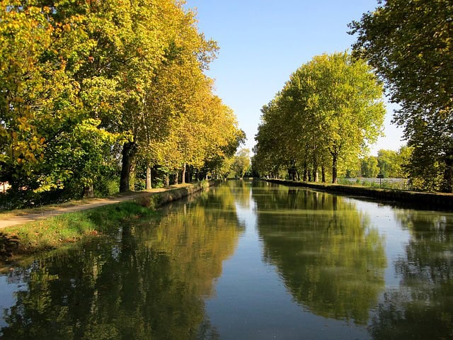 Garonne River - Le Puy Route