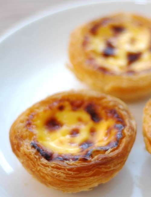 Pastel de Nata pastries 