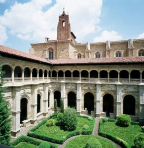 Parador de Leon Luxury hotel on the Camino