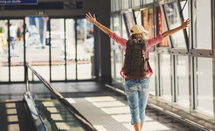 Aiport traveler